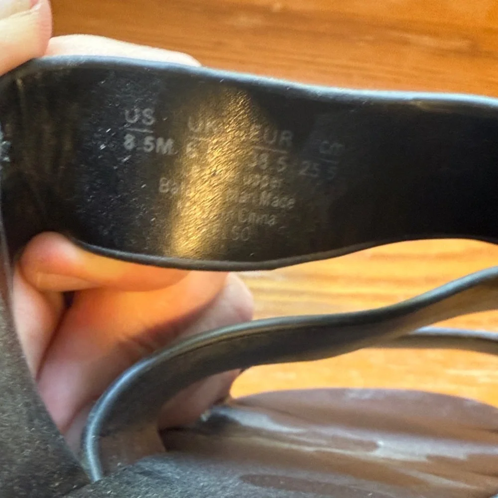 Franco Sarto women’s Black Sandals 8.5 - Picture 4 of 4